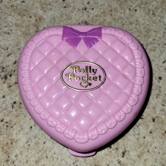 1994 Vintage Bluebird Polly Pocket Perfect Playroom
